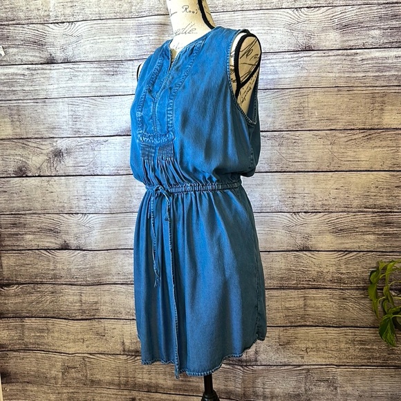 GAP • Tensel V-neck Dress w/ Pockets Size L - Picture 5 of 11